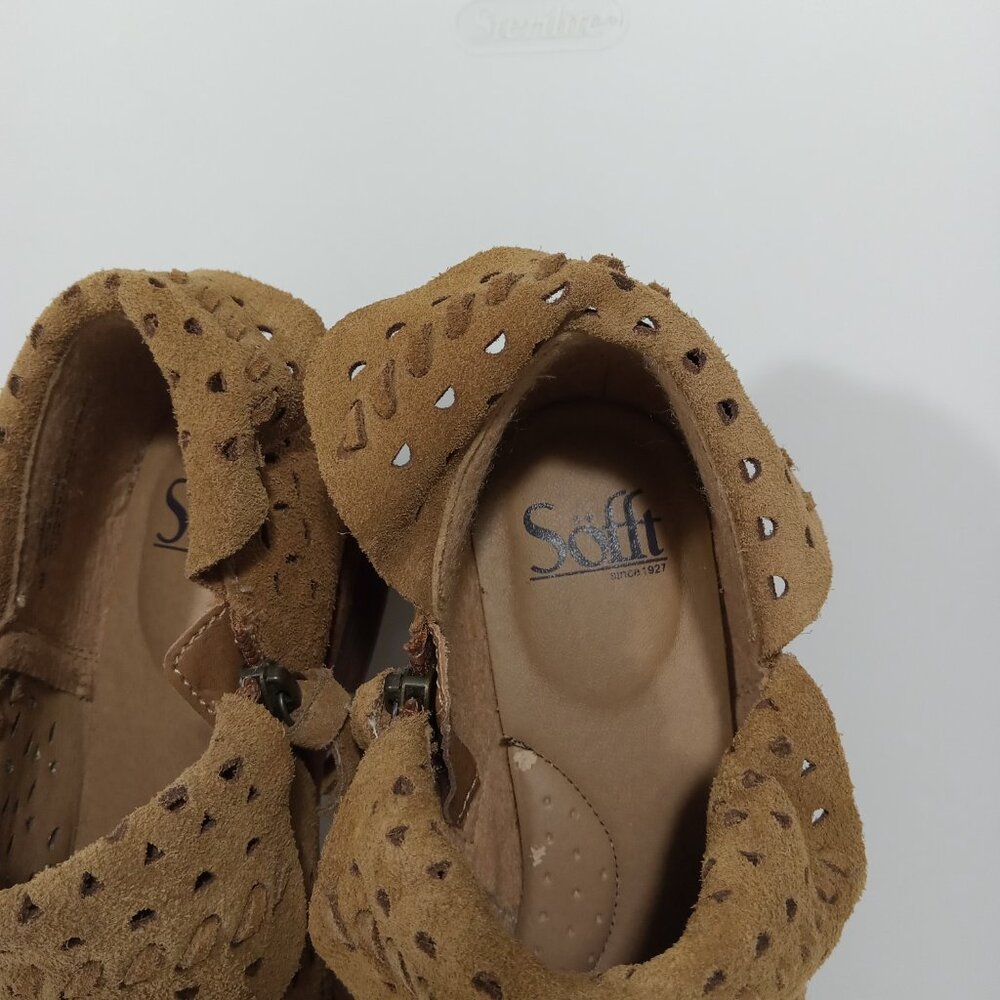 SOFFT Bristow Chambray Ankle Boots Preforated Suede Carmel Tan Brown Size 8 - Picture 9 of 11